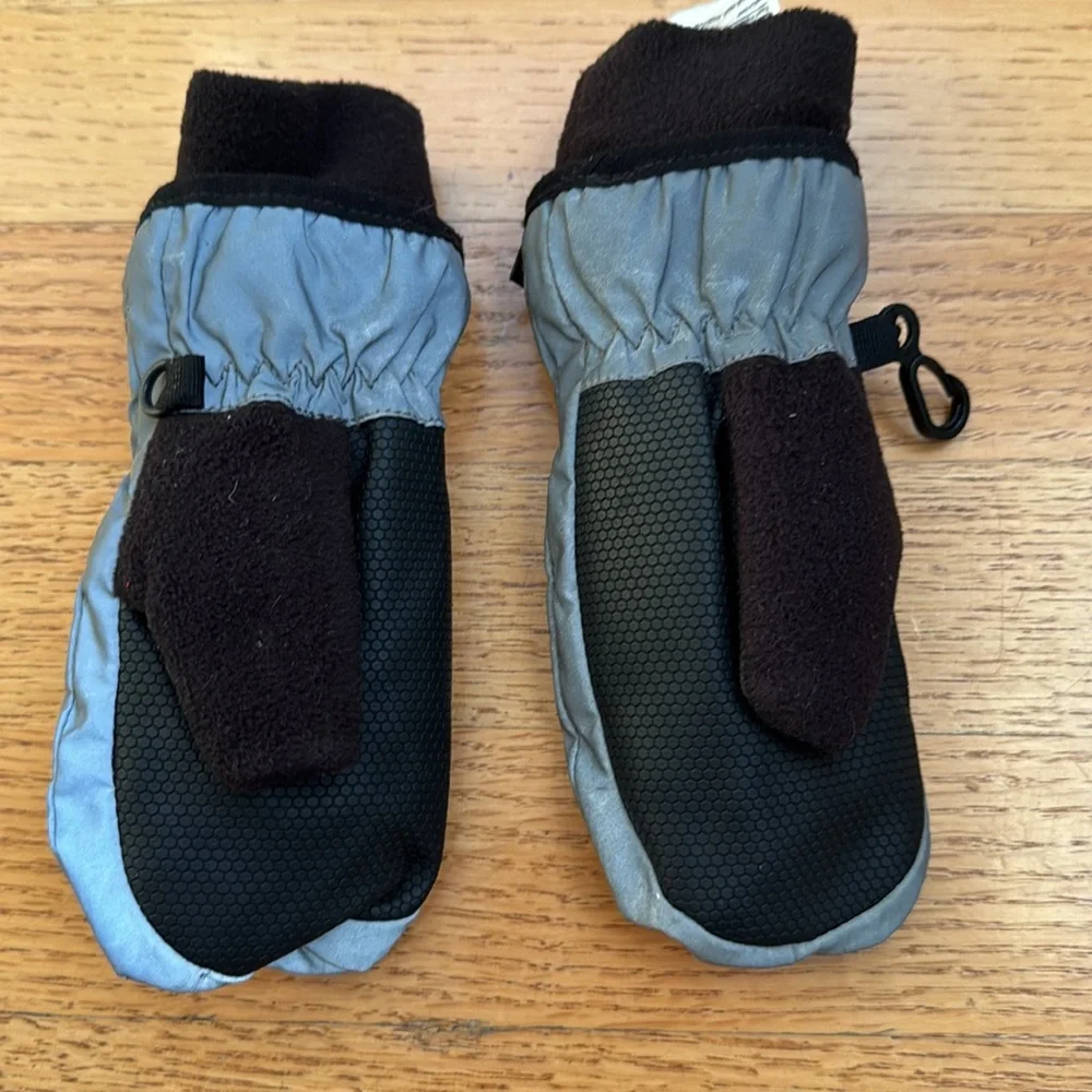 Gap 3M Thinsulate Silver Mittens SM
